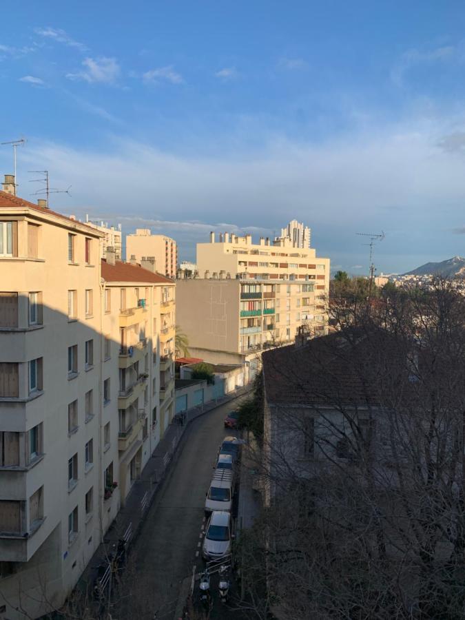 Joli Studio rénové proche quartier Timone -parking Marsella Exterior foto